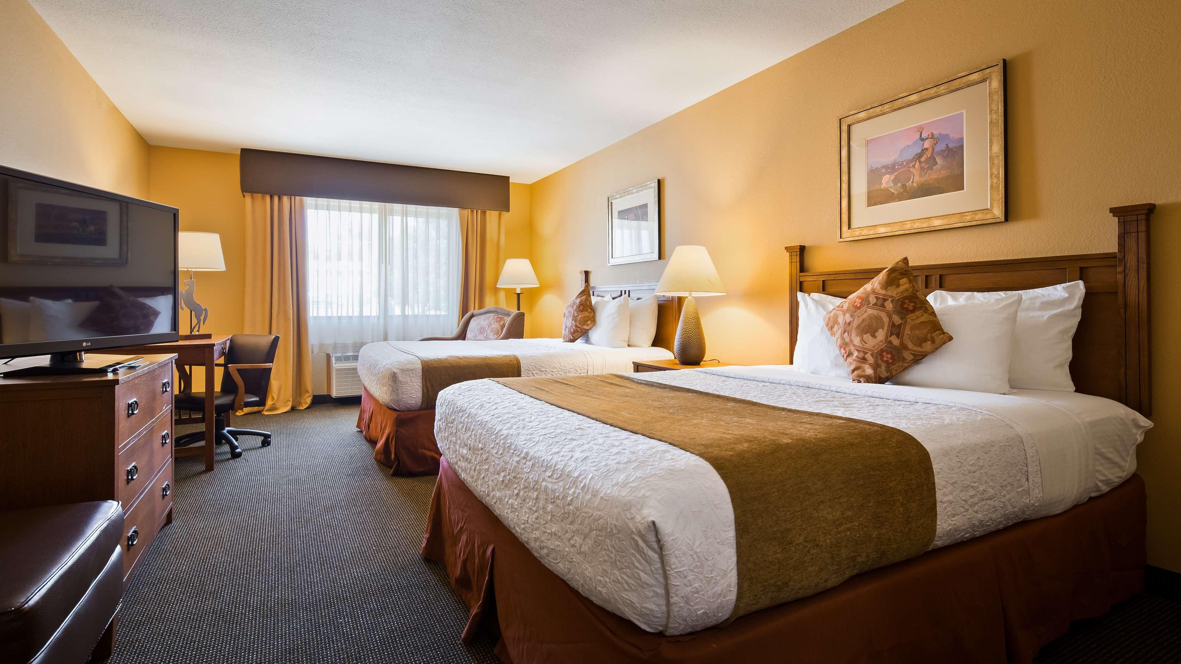 Best Western Plus Country Inn & Suites Додж Сити Екстериор снимка
