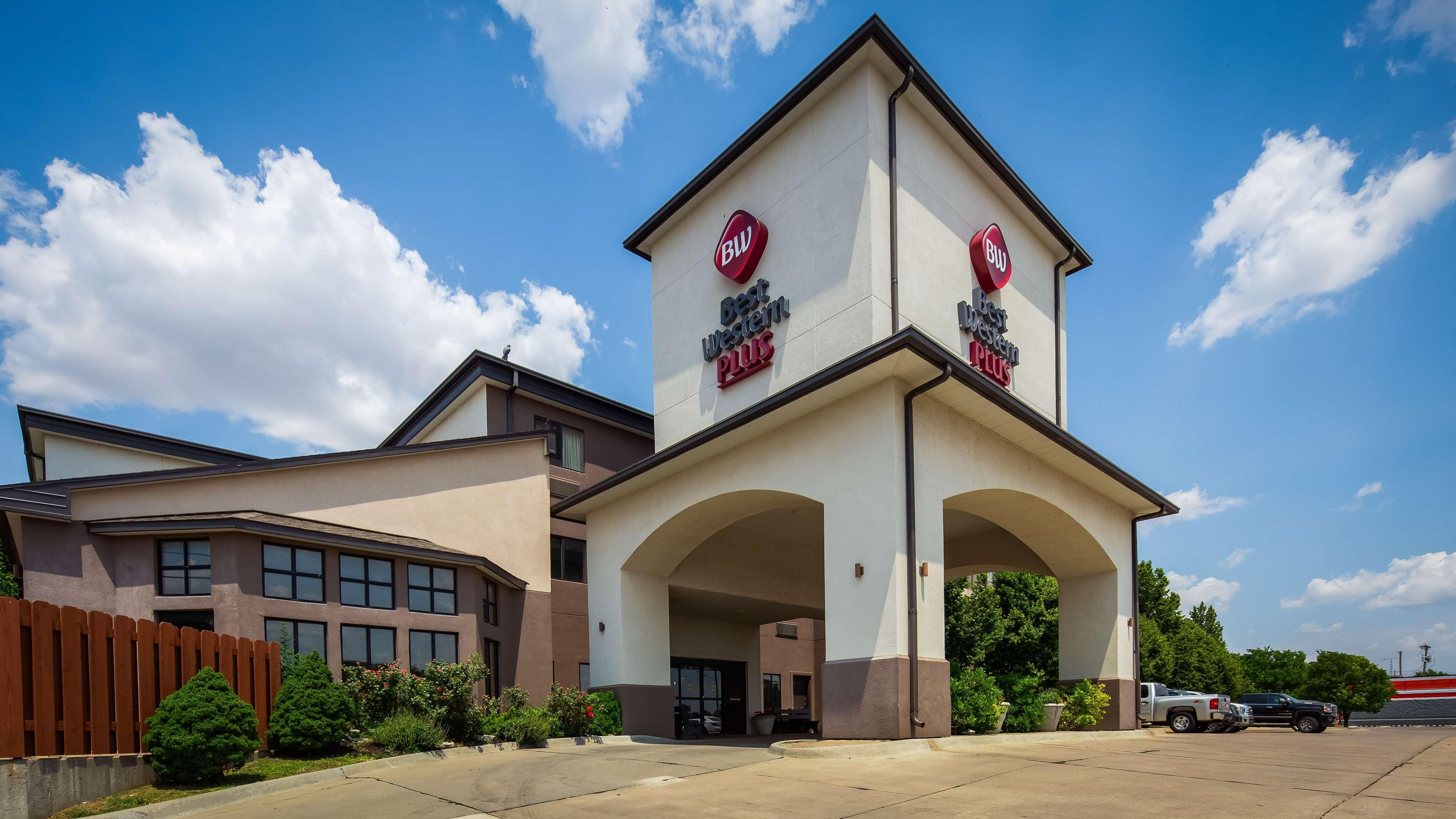 Best Western Plus Country Inn & Suites Додж Сити Екстериор снимка